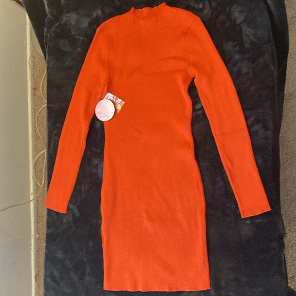 Mini Ribbed Bodycon Dress - Picture 3 of 4